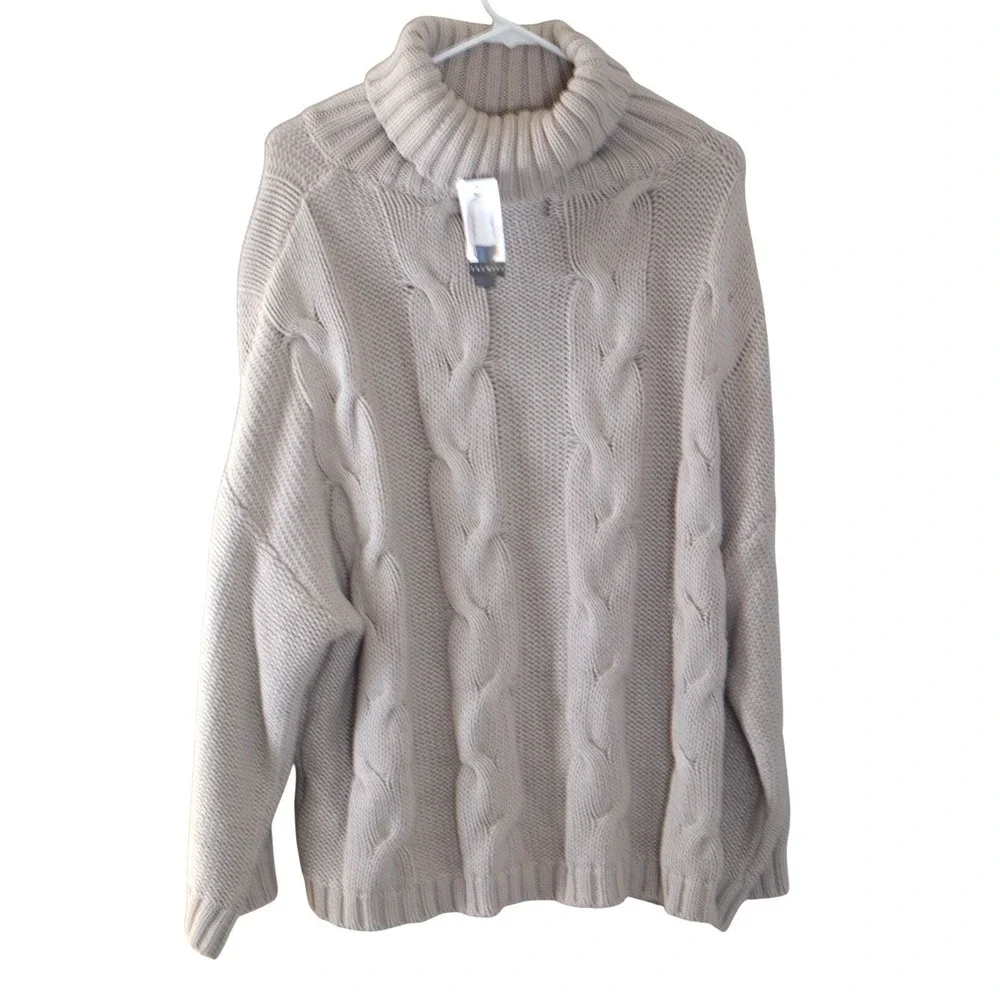 Premise cable knit